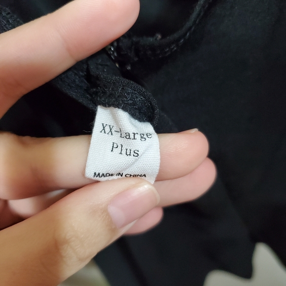 Women's Plus Size Button Front Cami Top Sweetheart Neck Ruffle Hem Slim Fit Tank - Picture 3 of 6